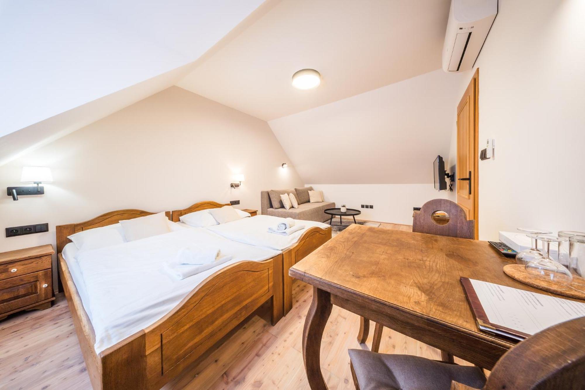 Bukovansky Mlyn Hotel 3*